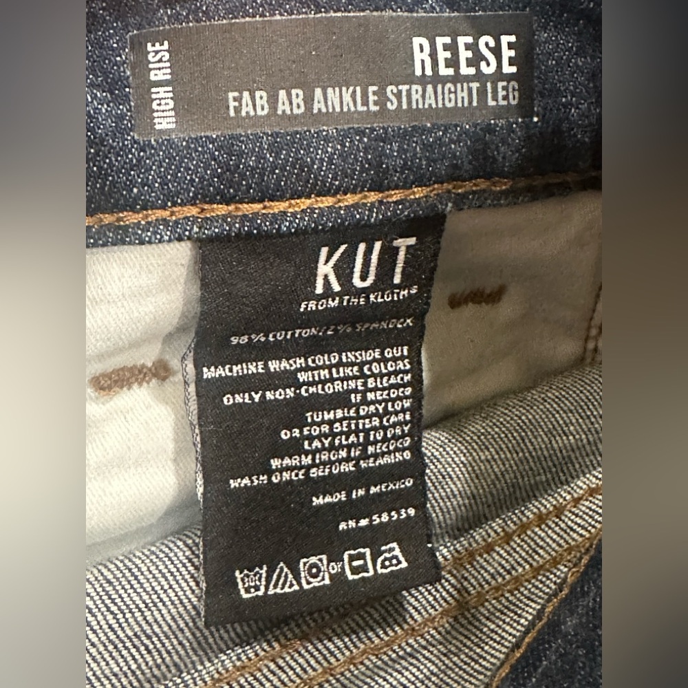 Kut from the Kloth• Cigarette Slim•REESE FAB AB• Straight Leg• Raw Hem• Size 0 - Picture 4 of 14